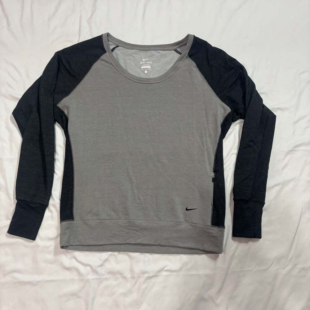Nike Dri-FIT Sweatshirt Size S Gray Black Long Sleeve Pullover